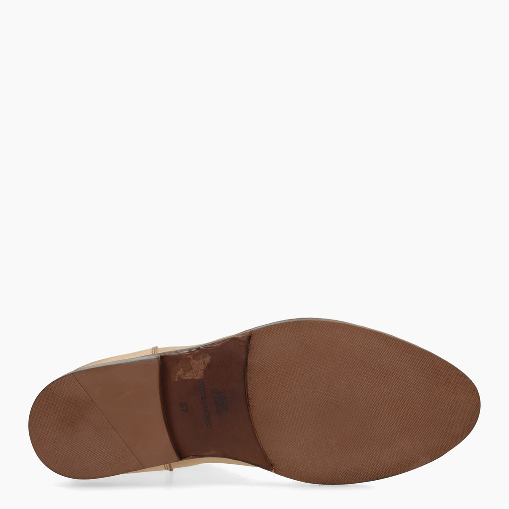 Tronchetti Donna Taylor 2