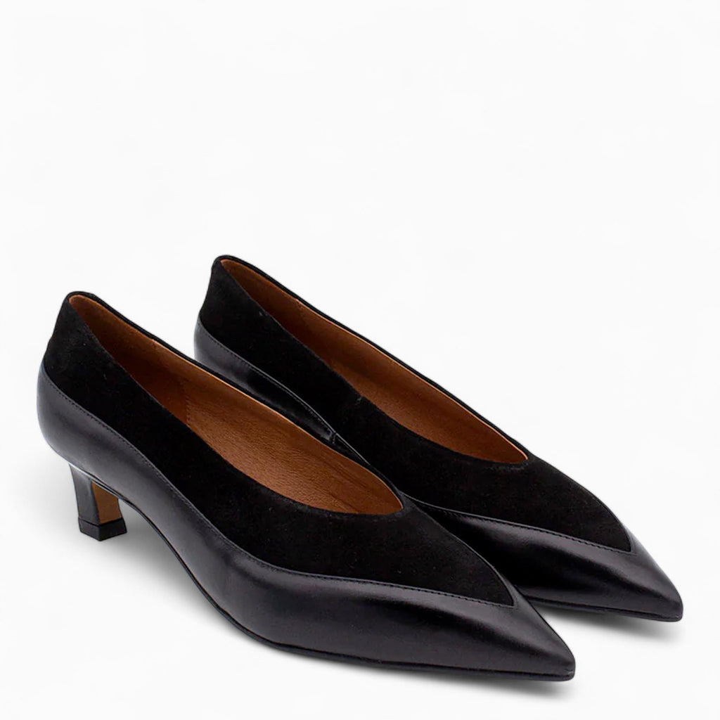 Women's Sierra Court Shoes