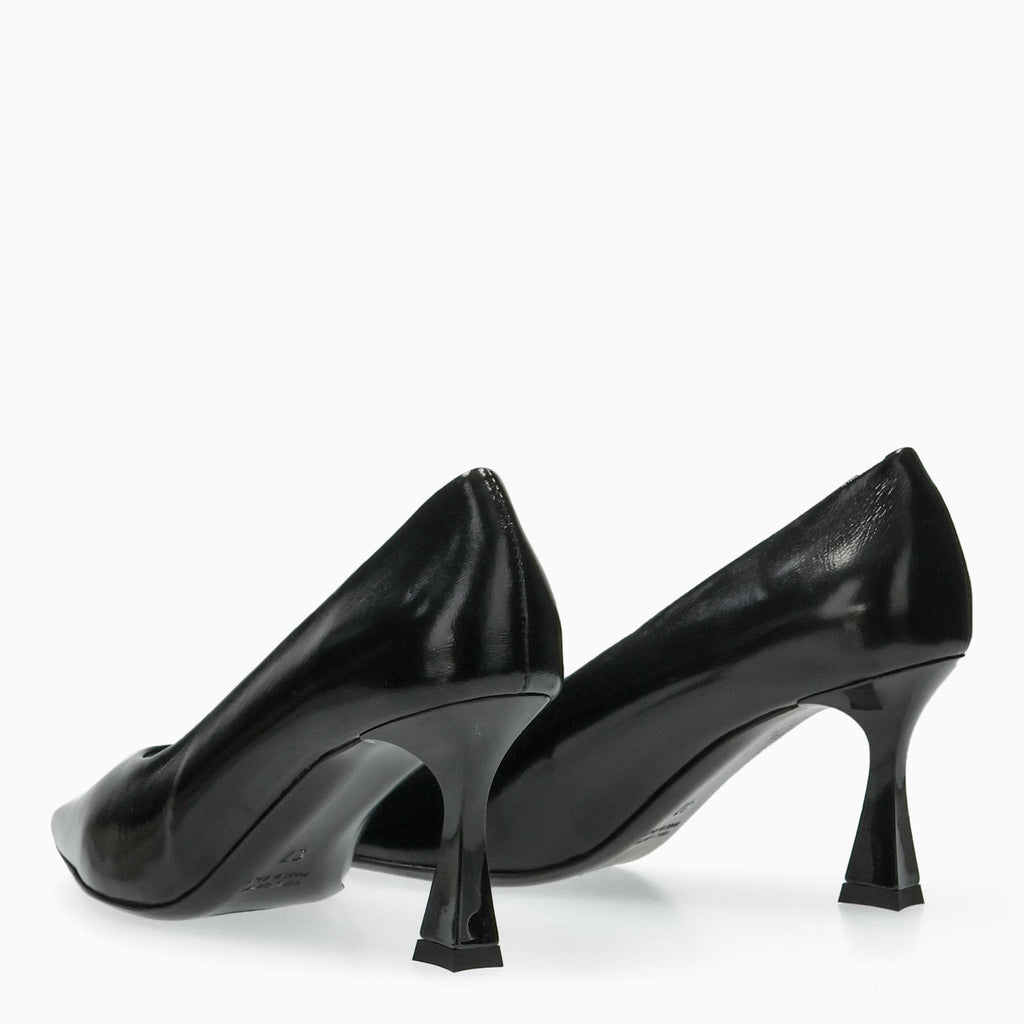 Decollete Donna T70
