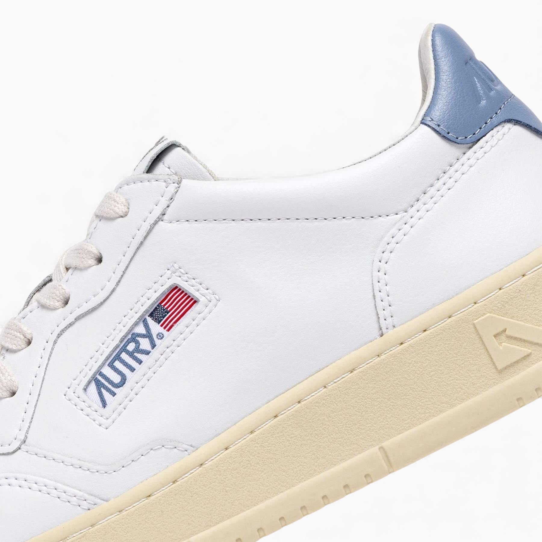 Sneakers Donna Medalist Low