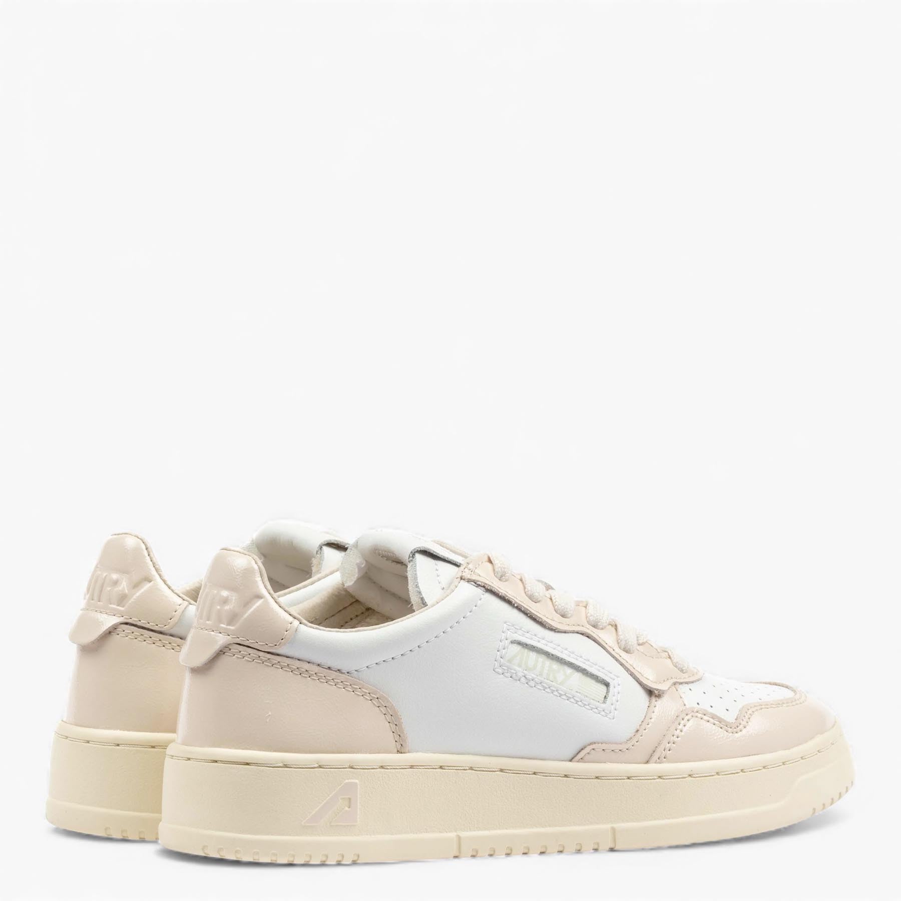 Sneakers Donna Medalist Low