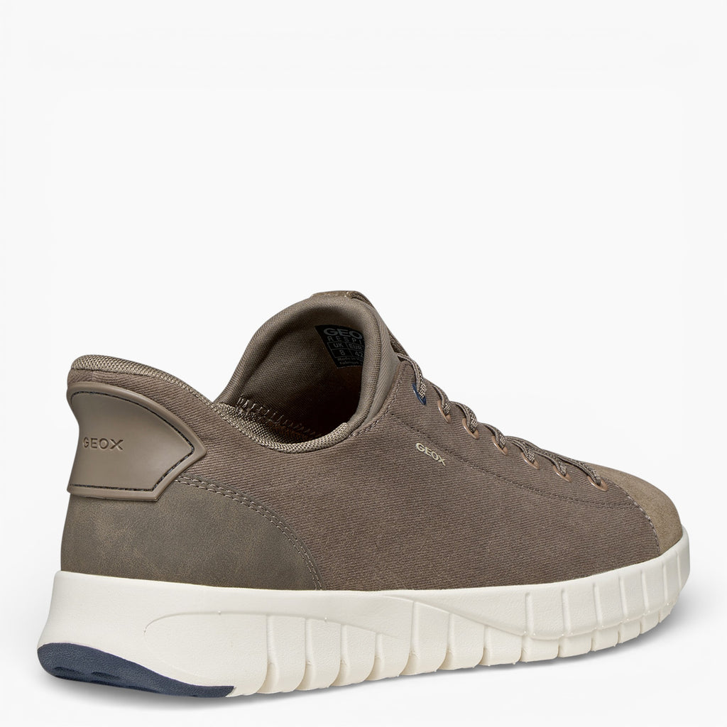 Baskets Homme Flextride Plus