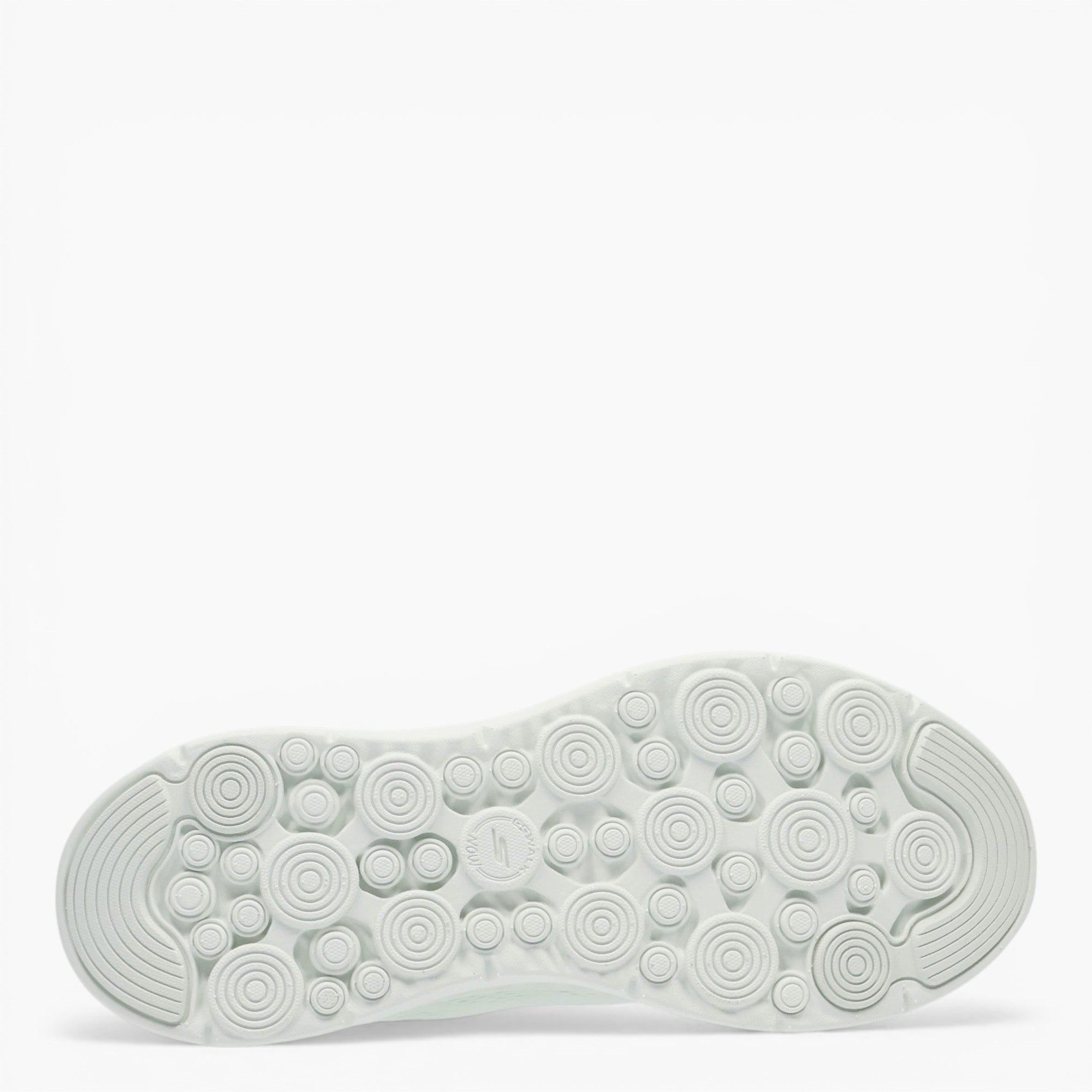 Sneakers Go Walk Now Khloe