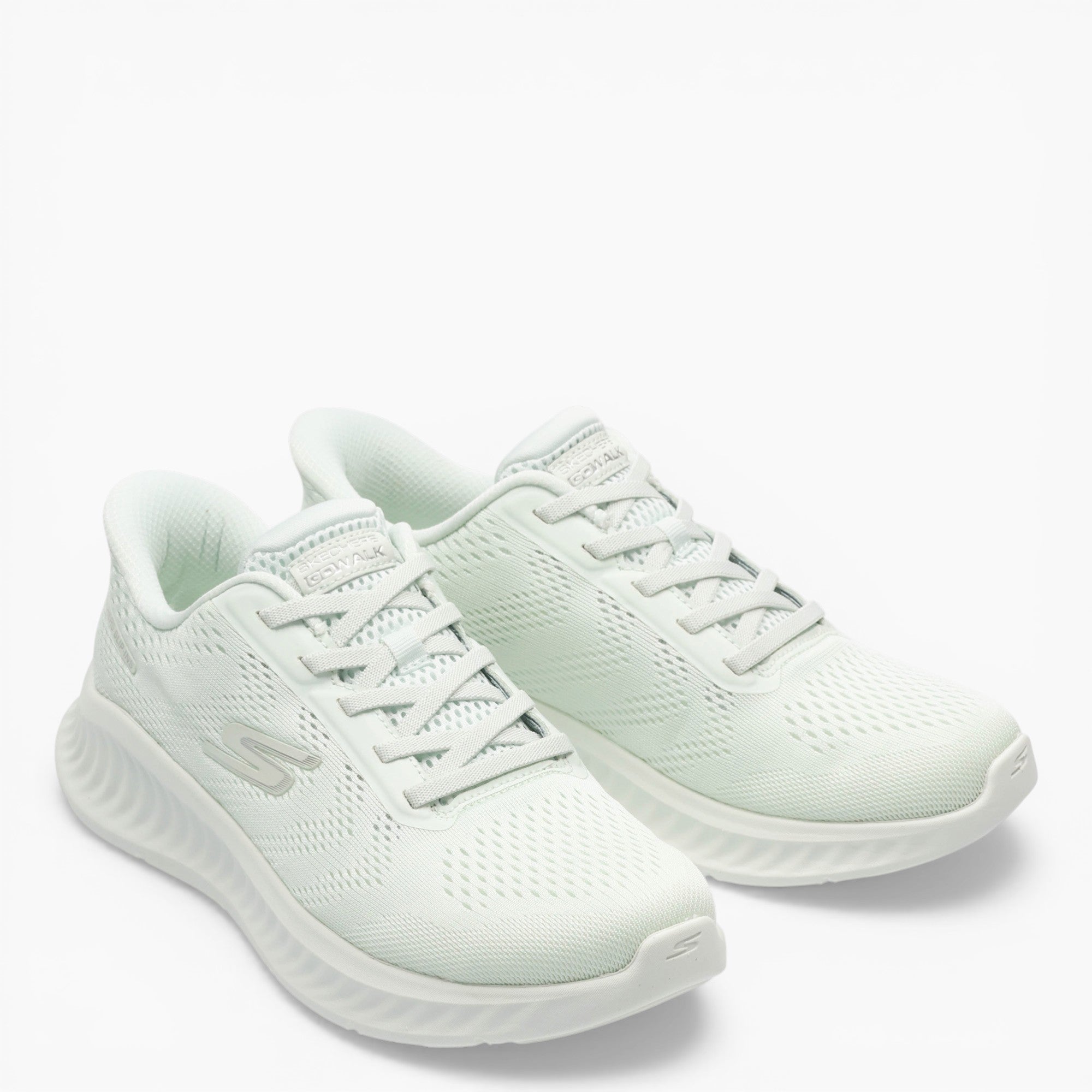 Sneakers Go Walk Now Khloe
