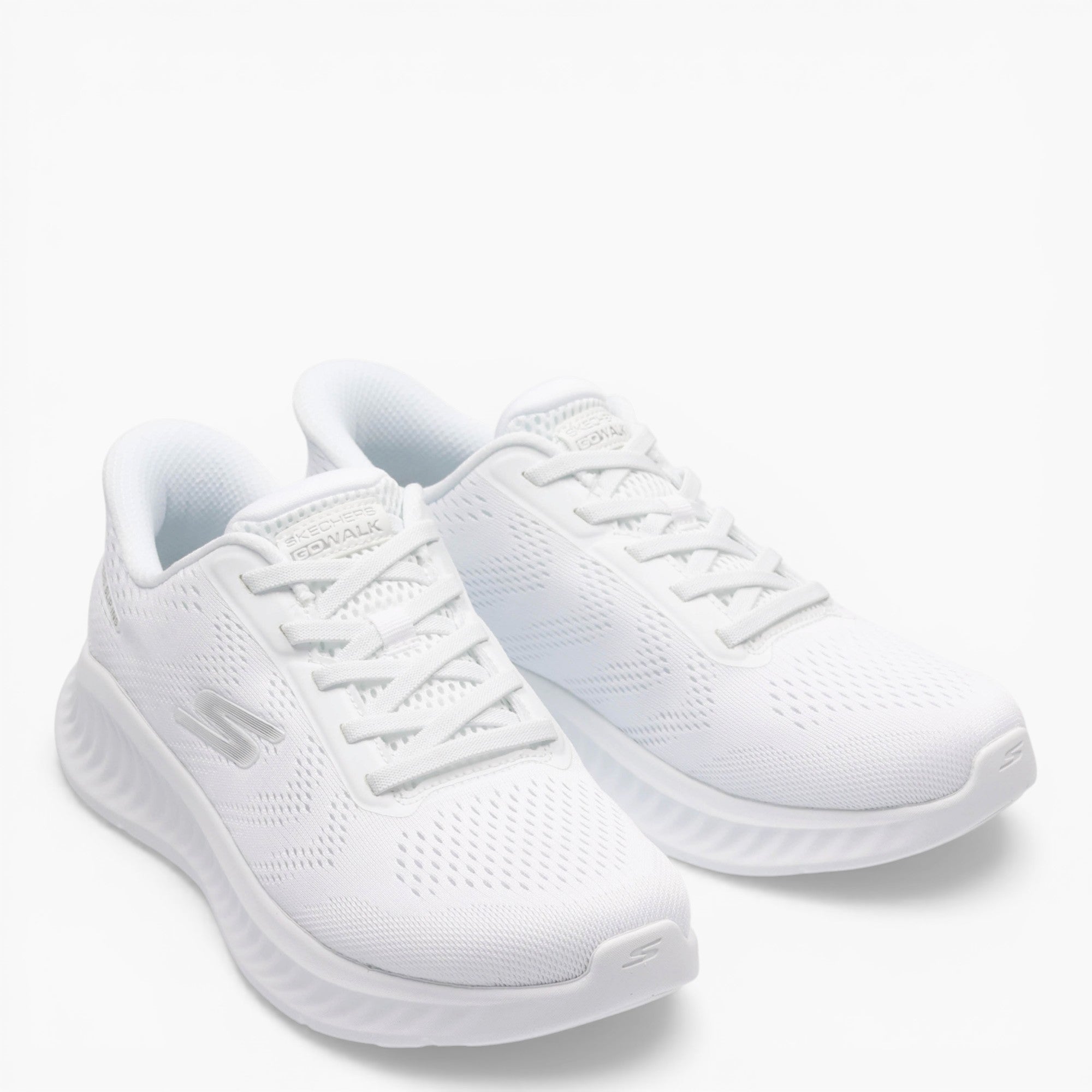 Sneakers Go Walk Now Khloe