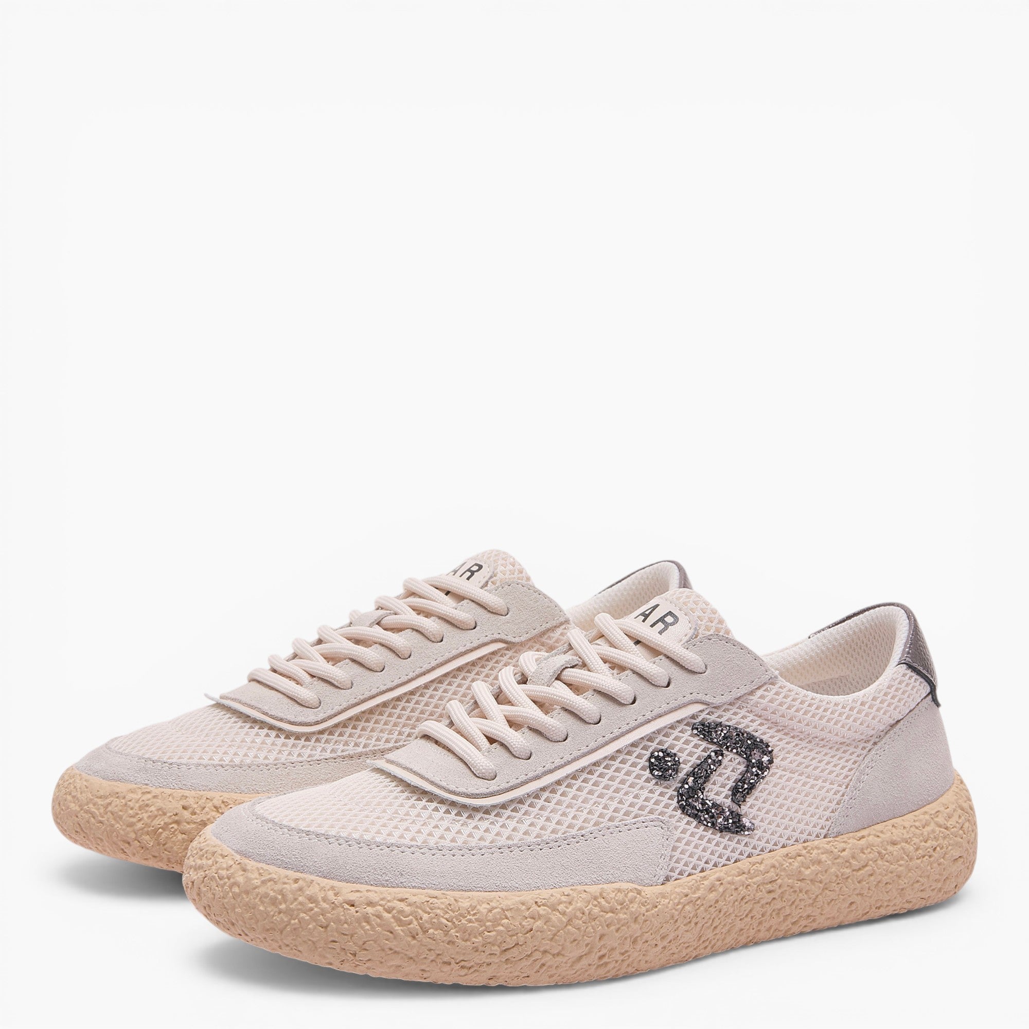Baskets Femme P011
