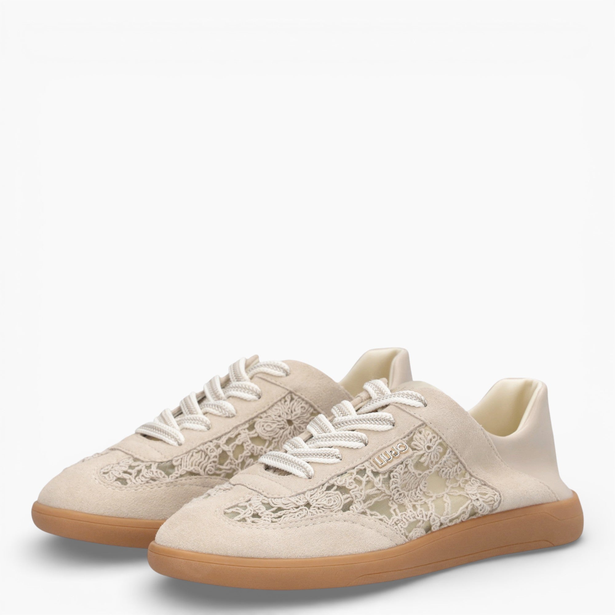 Baskets Femme Connor 03