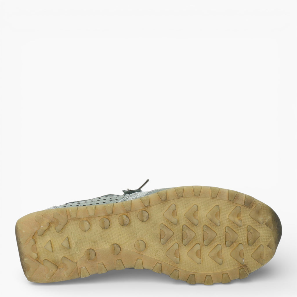 Sneakers Uomo Used Tin