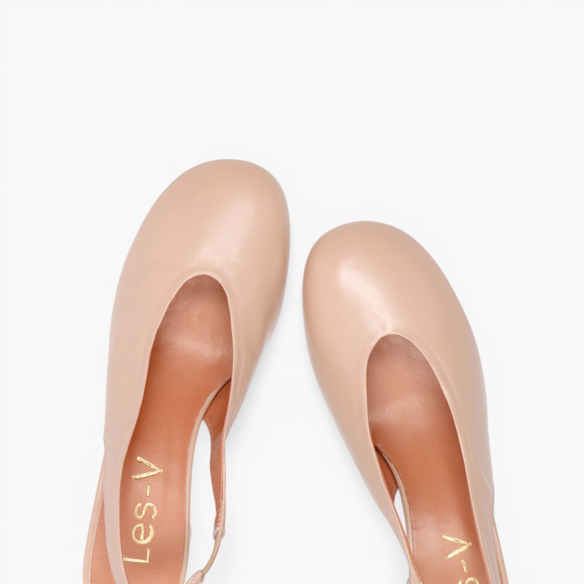 Chanel Donna Puff
