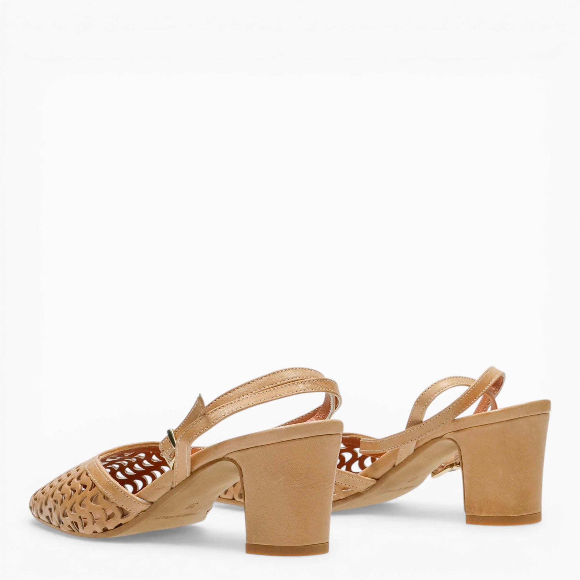 Chanel Donna Elodie