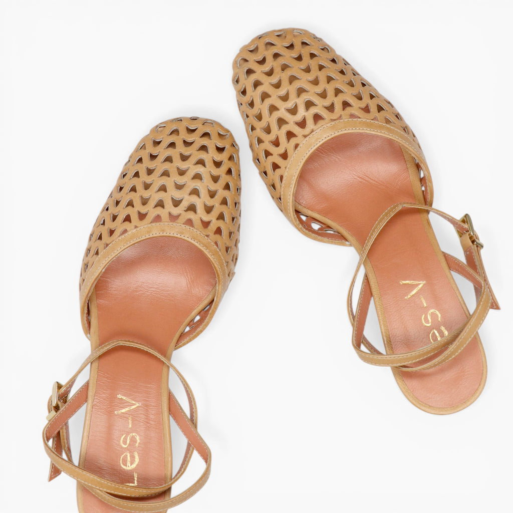 Chanel Donna Elodie
