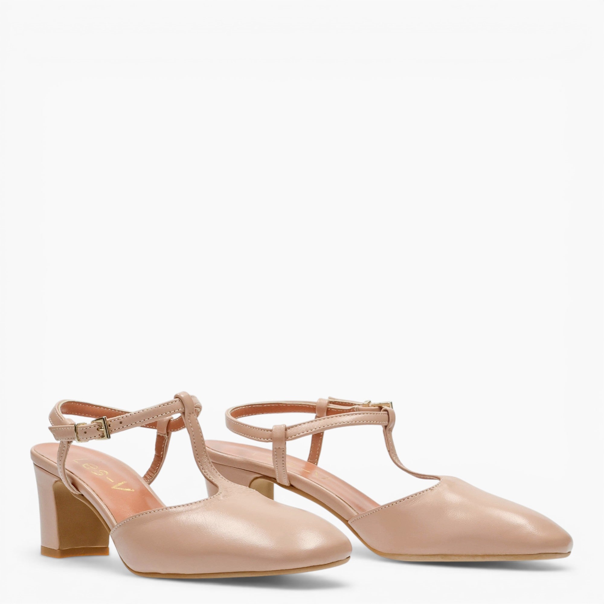 Chanel Donna Elodie