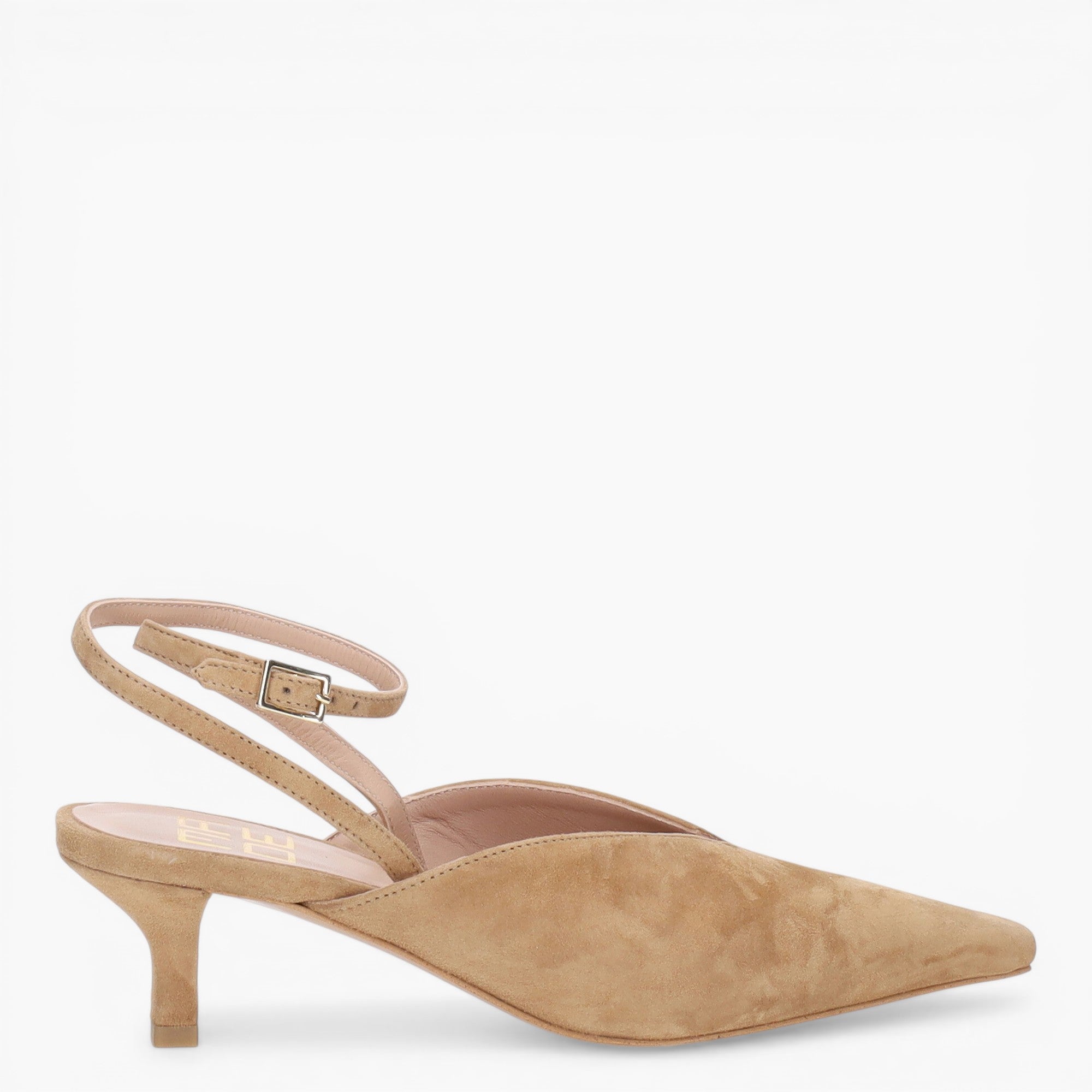 Chanel Donna Farah