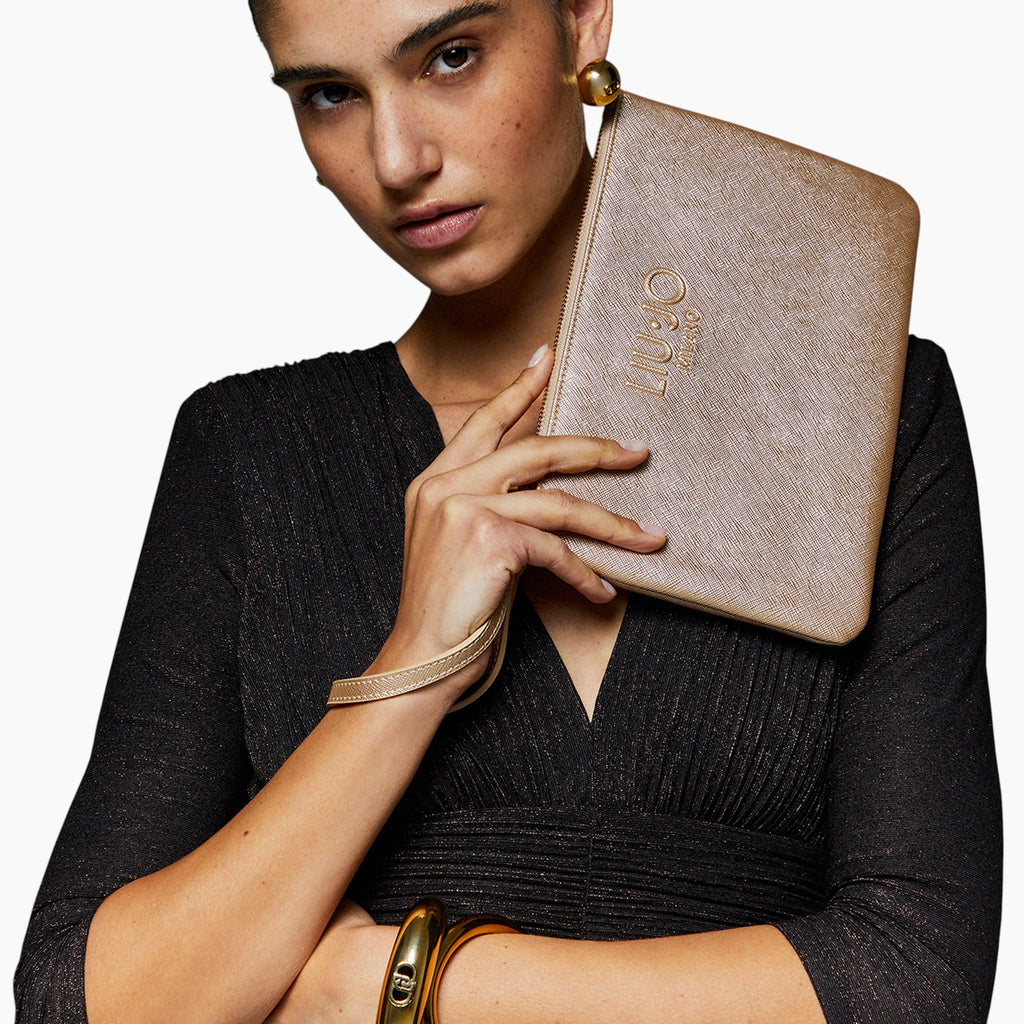 Pochette moyenne Ecs