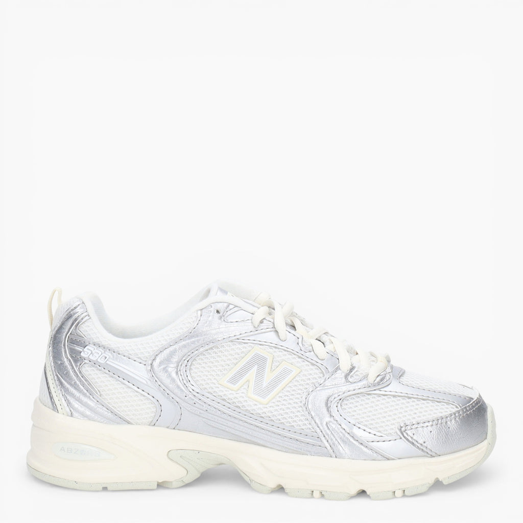 Baskets Femme 530