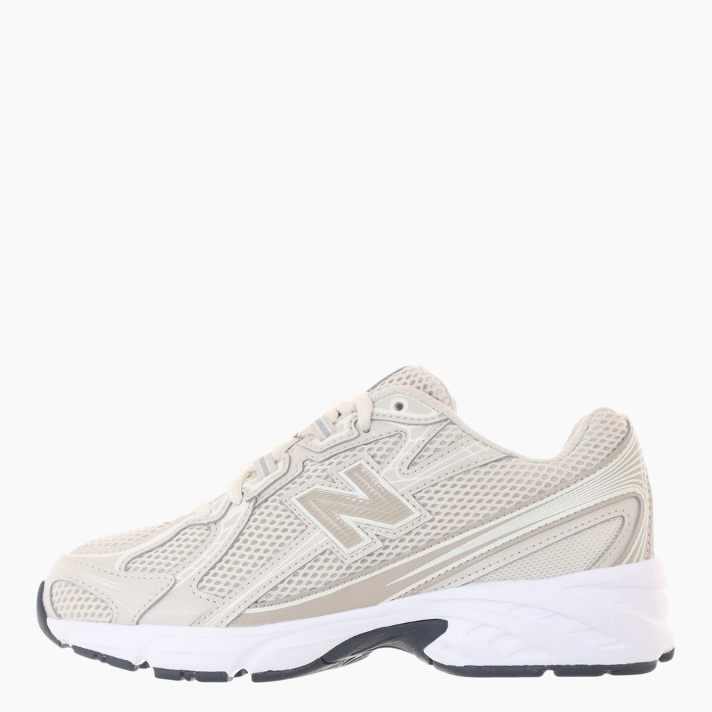 Sneakers Junior 740