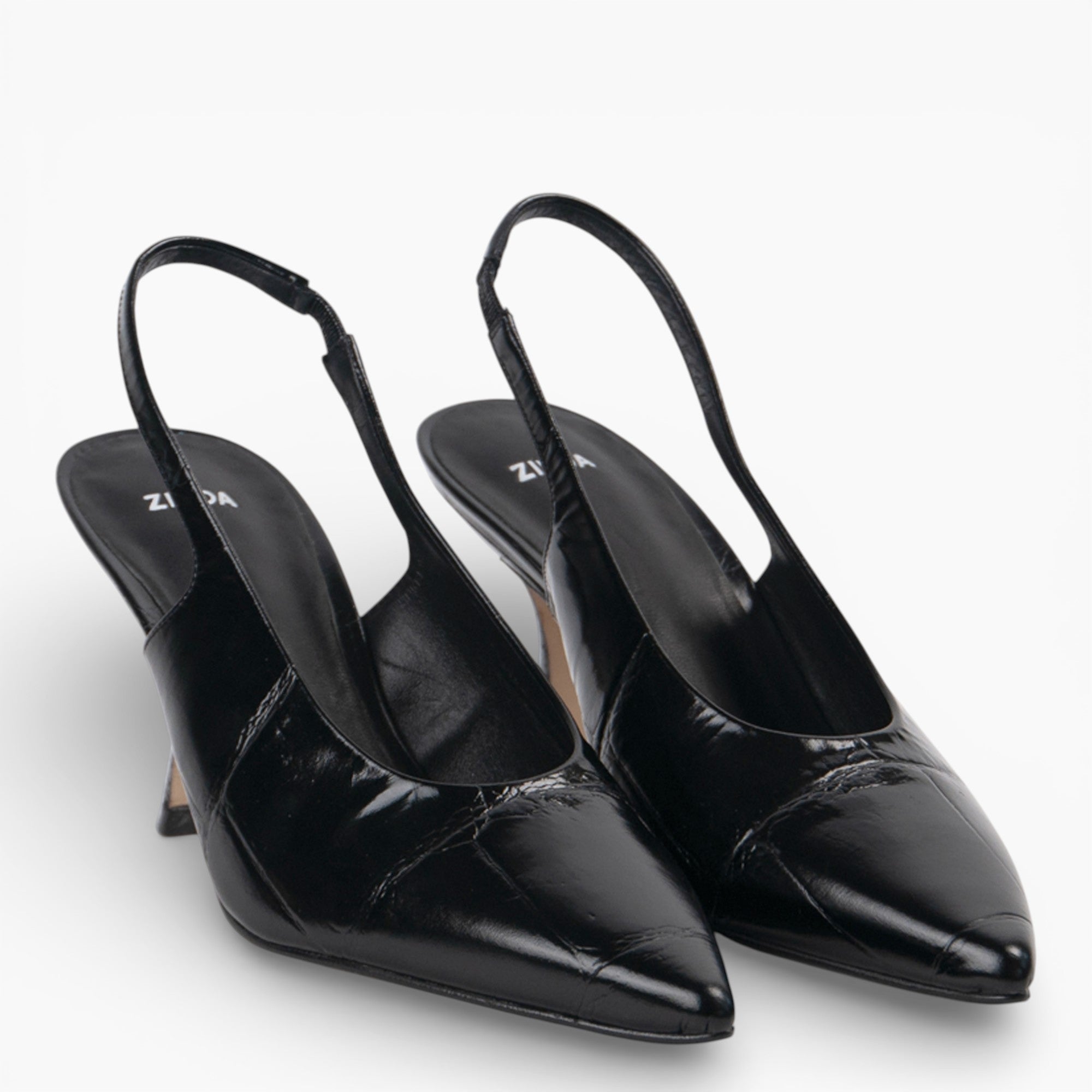 Chanel Donna Divo