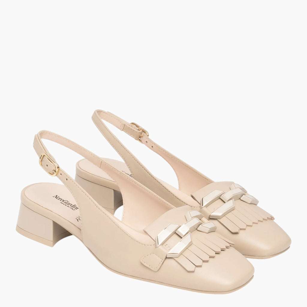 Chanel Donna