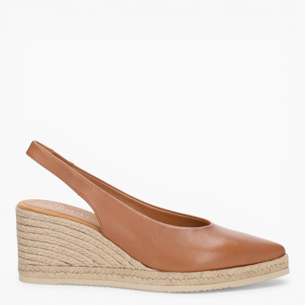Chanel Femme Leira