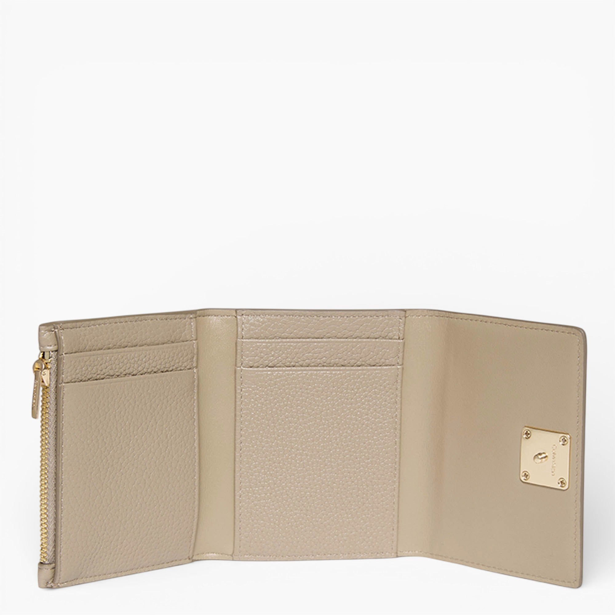 Emblem Hw Pebble Trifold W Zip