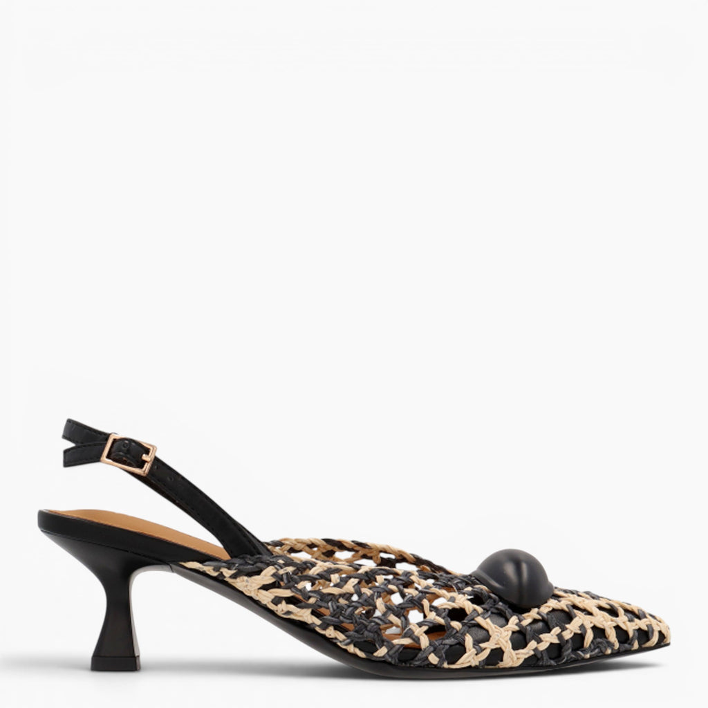 Chanel Donna Swan