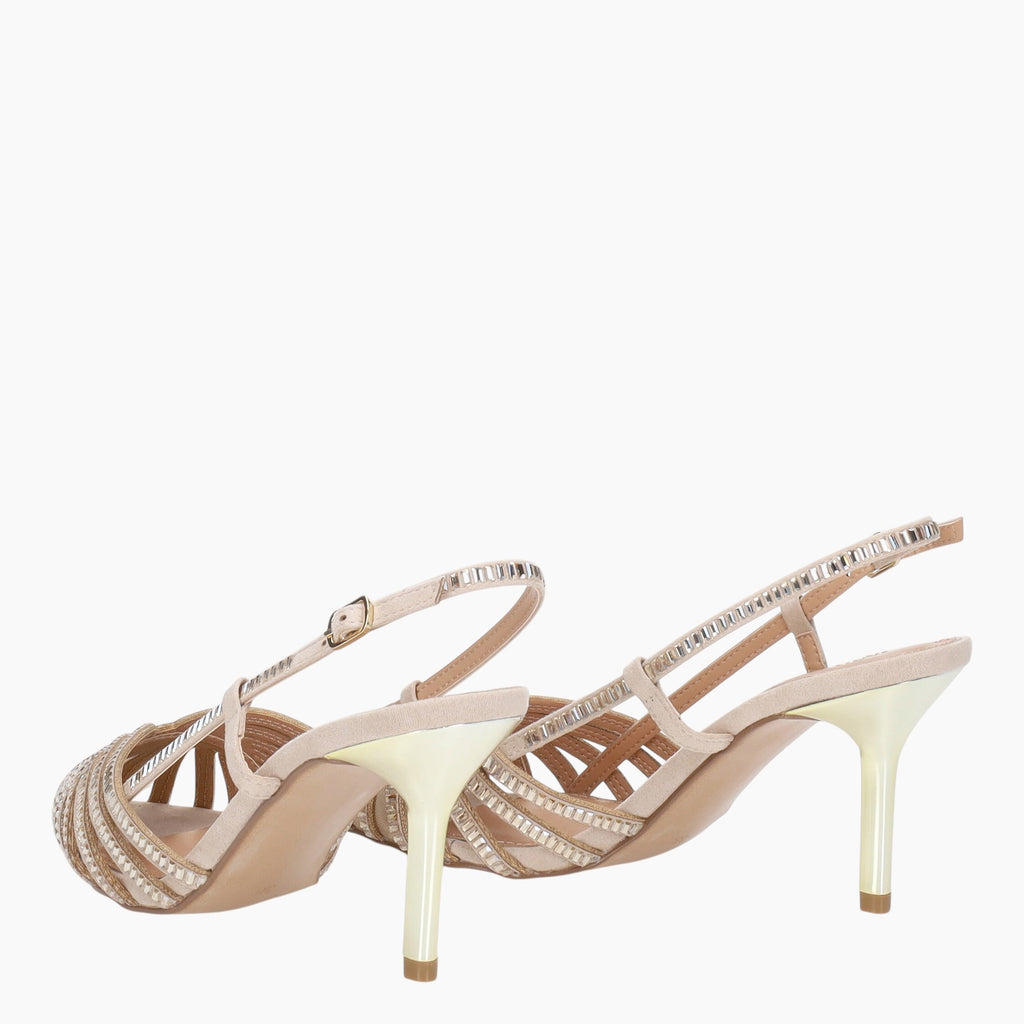 Chanel Woman Susana