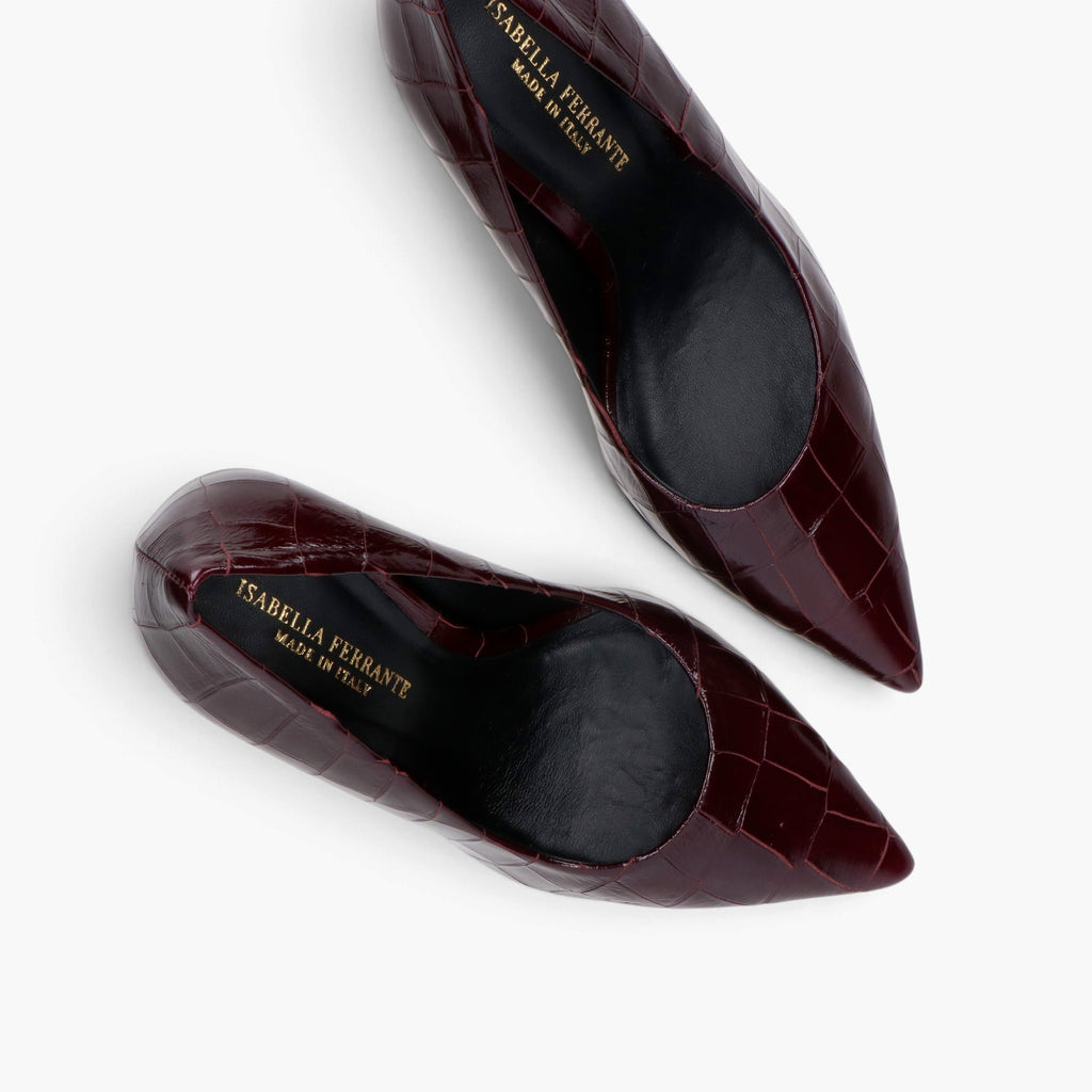 Pantofi decoltați pentru femei