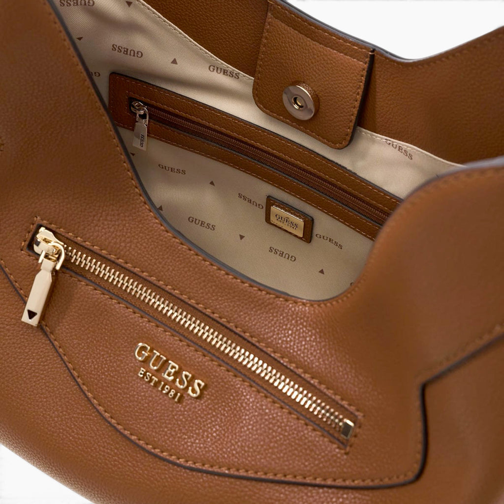 Antonia Hobo