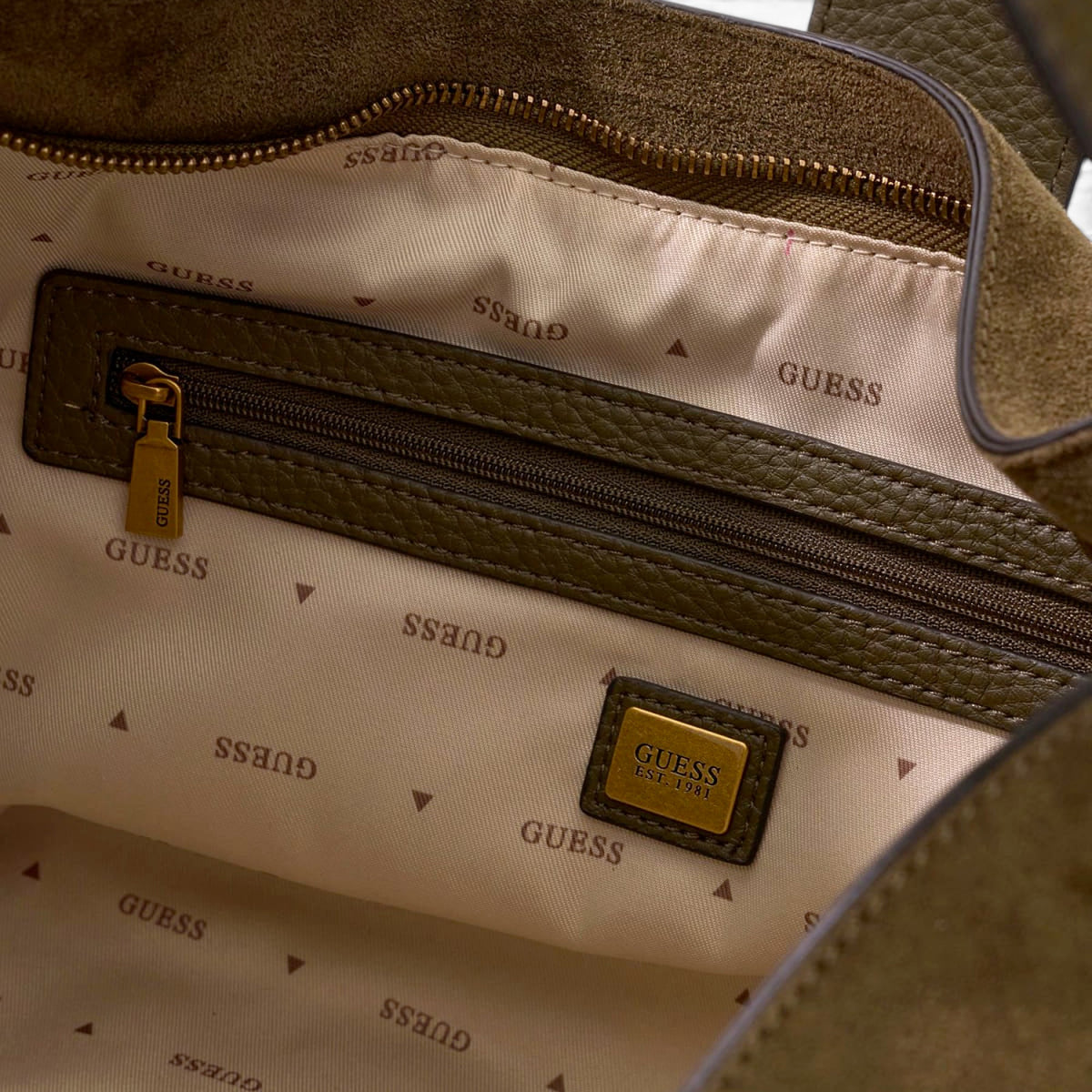 Camden Shoulder Bag