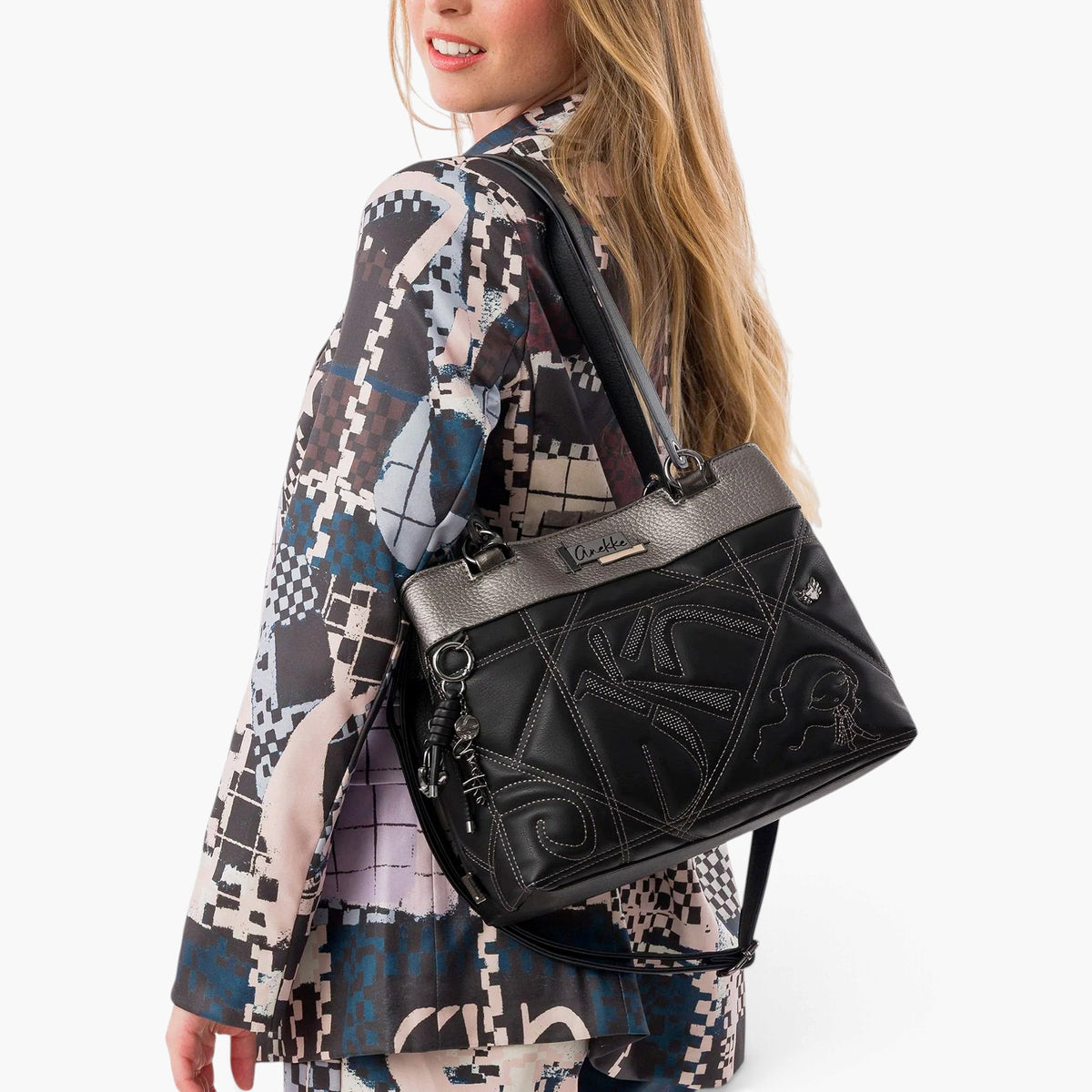 Tote Iron