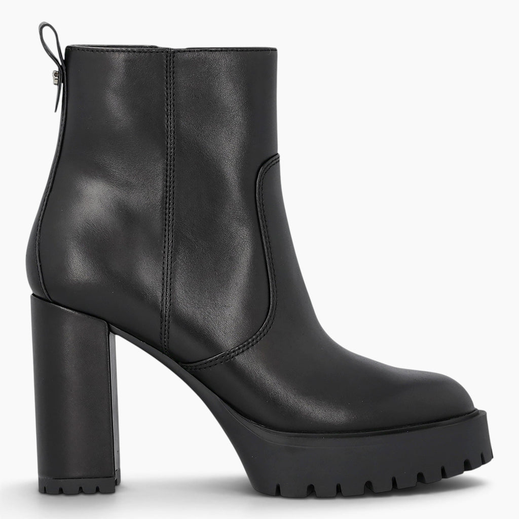 Tronchetti Donna Clara 01