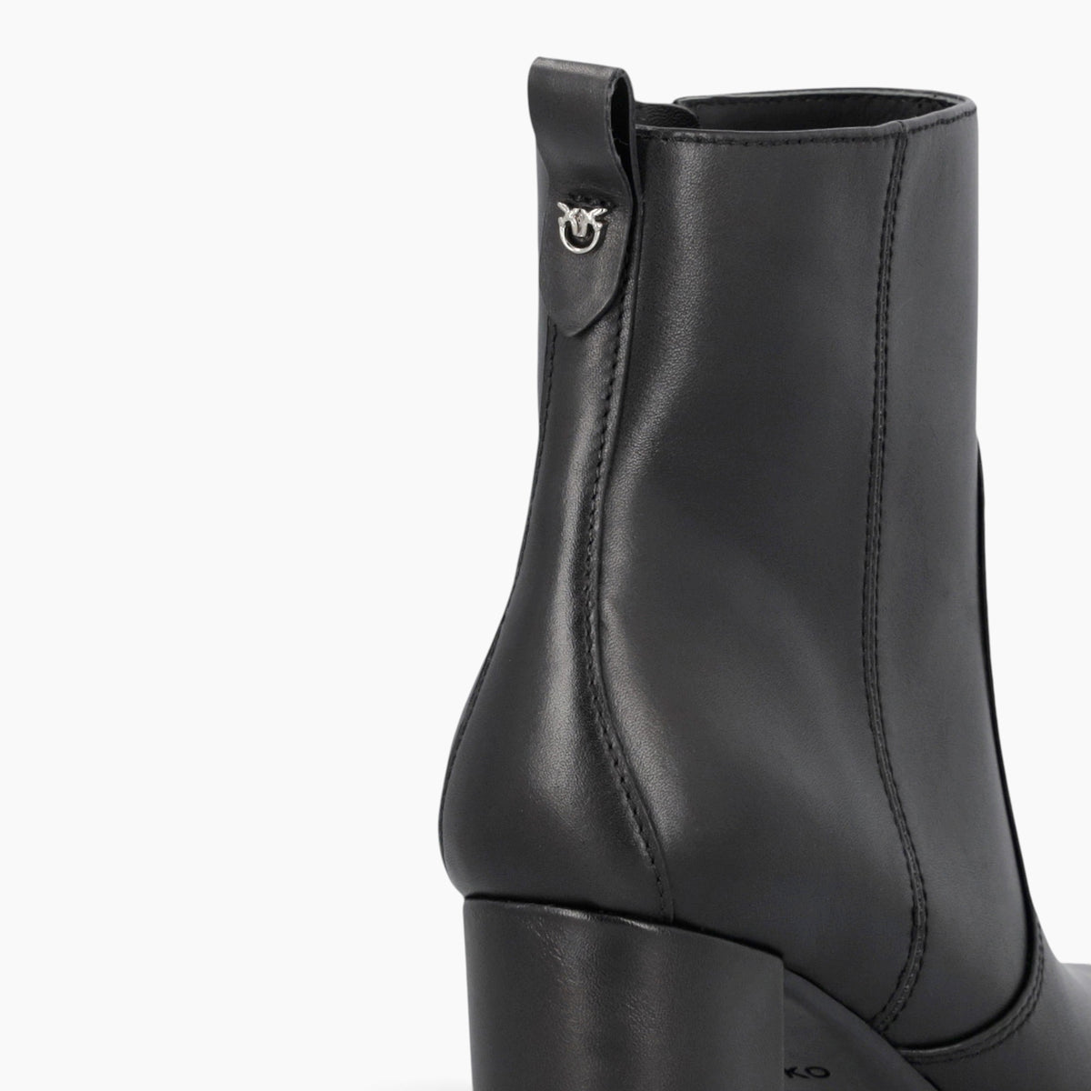 Tronchetti Donna Clara 01