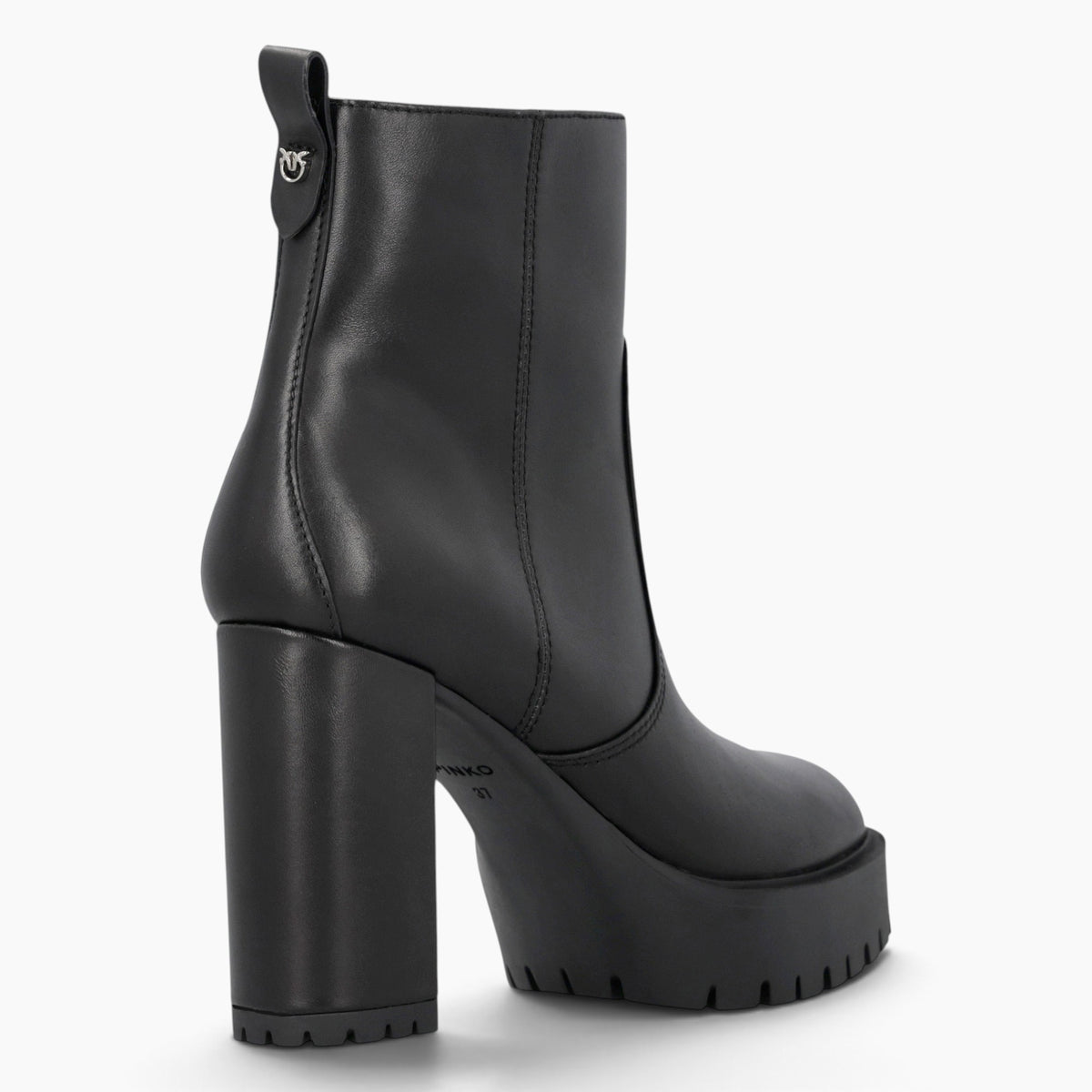 Tronchetti Donna Clara 01