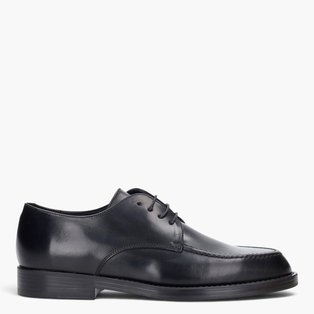Derby Donna Sierra