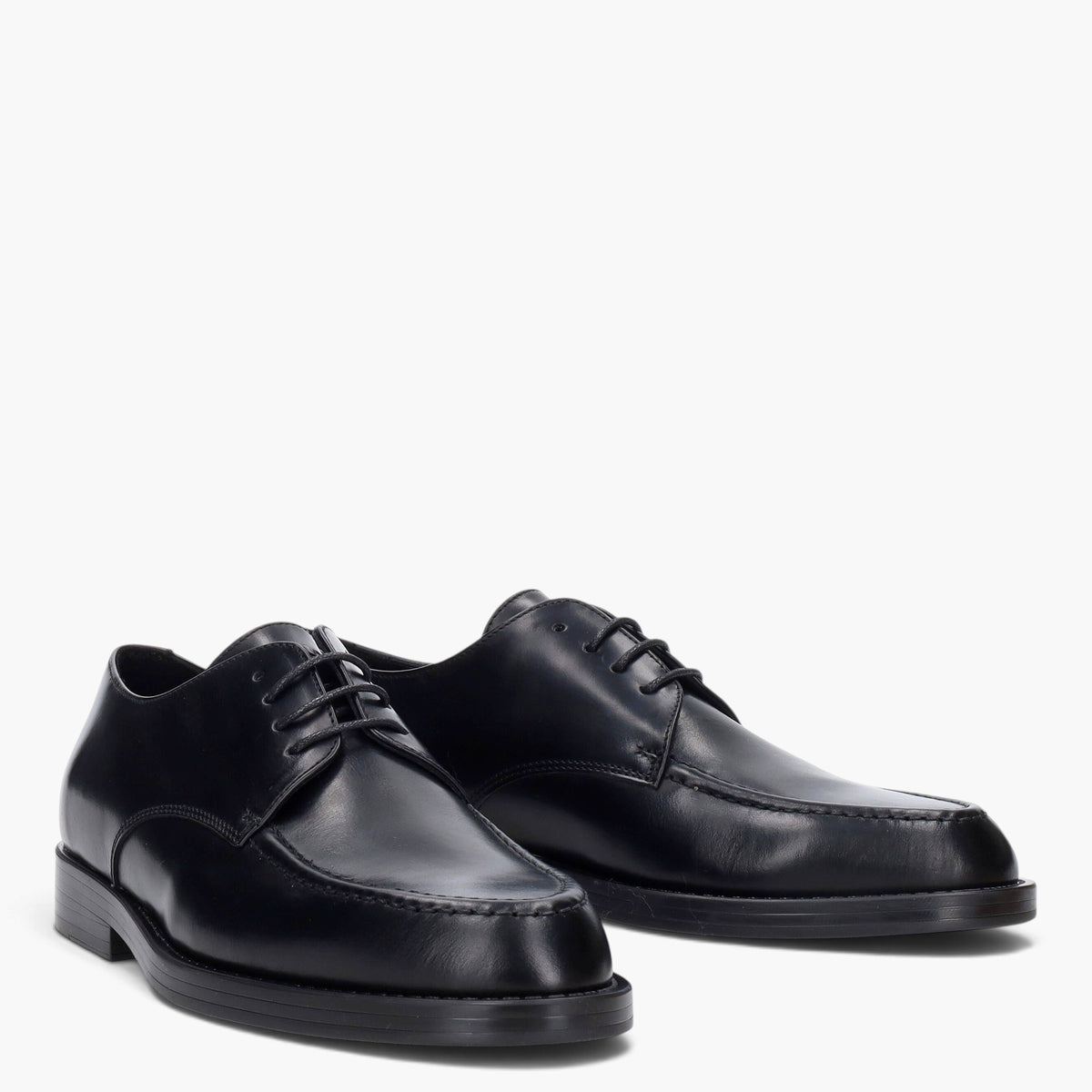 Derby Donna Sierra