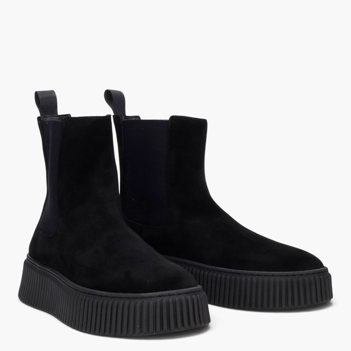 High Waxy Chelsea Boot