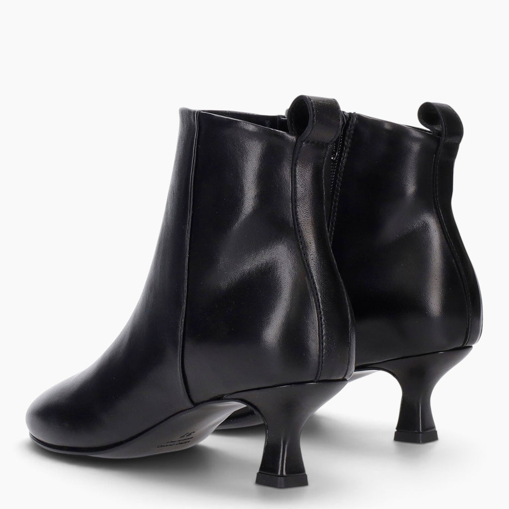 Tronchetti Donna Dorotea