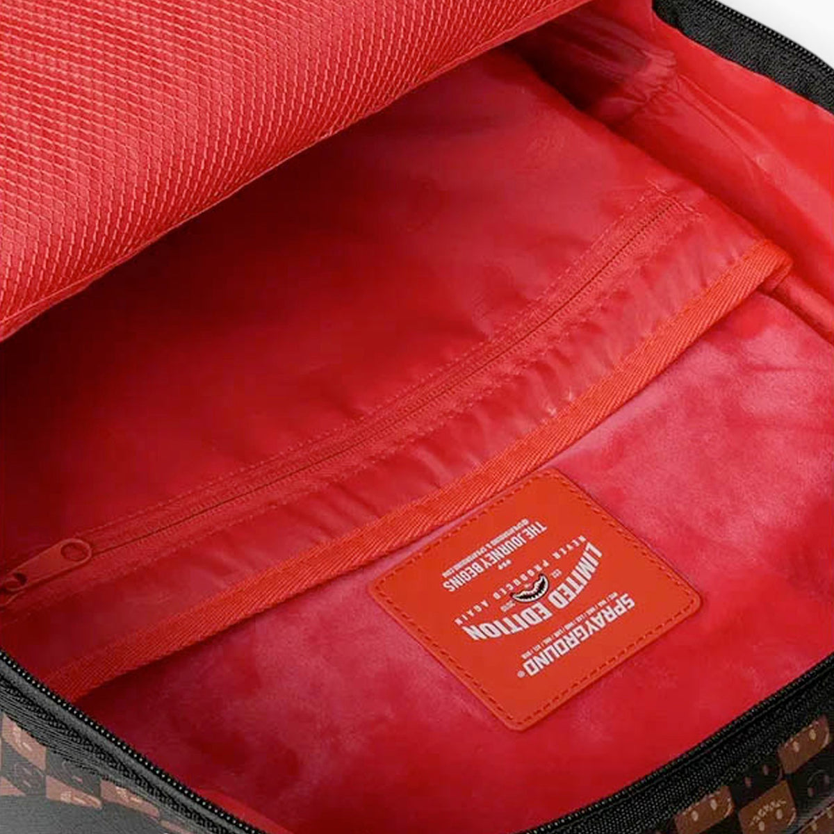 Zaino Sharks In Paris Wtf