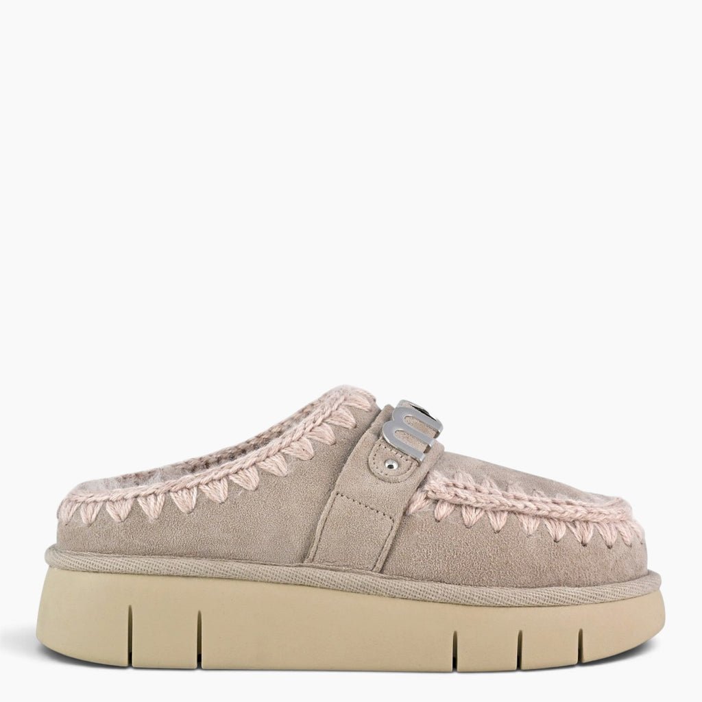 Bounce Clog Suede Letter Logo