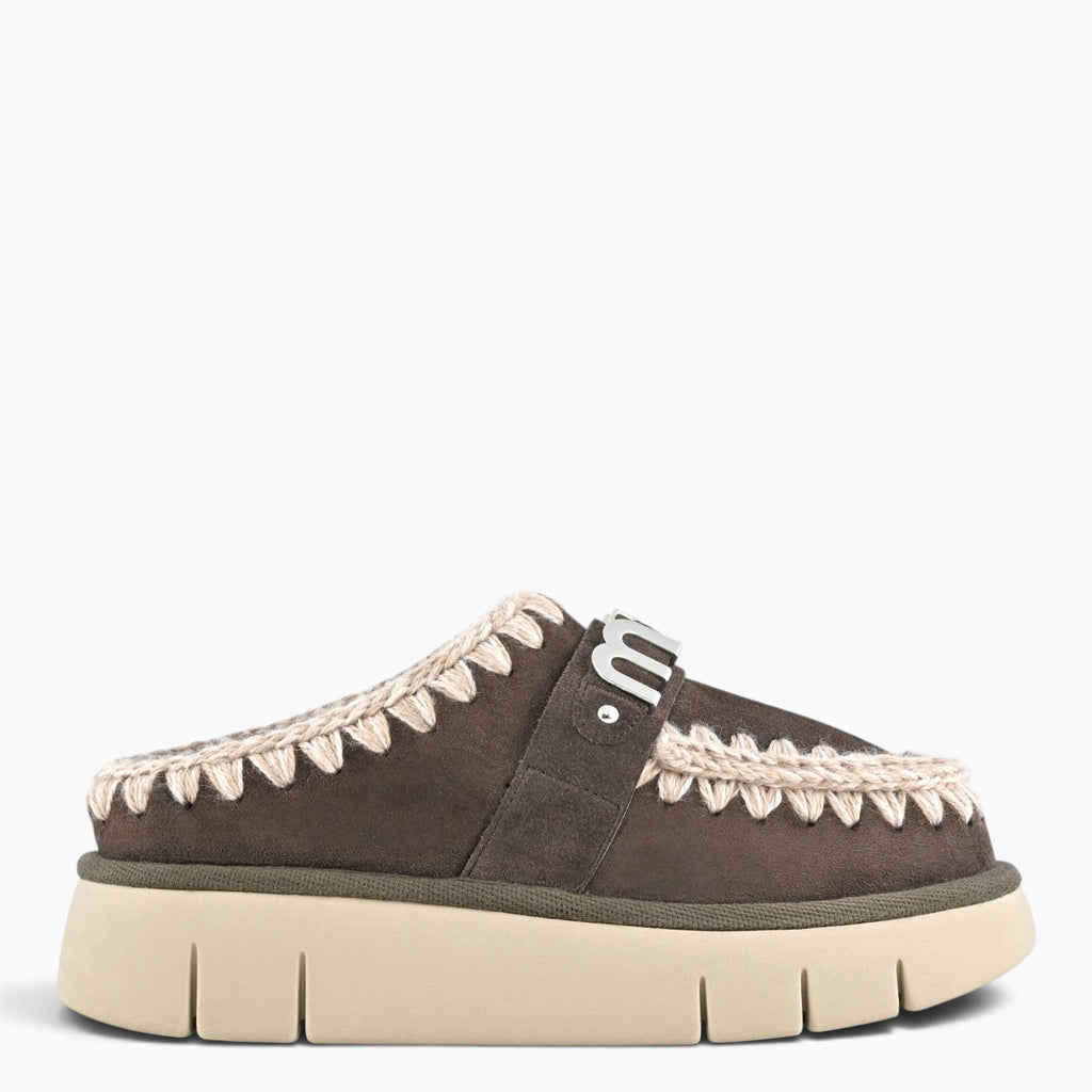 Bounce Clog Suede Letter Logo