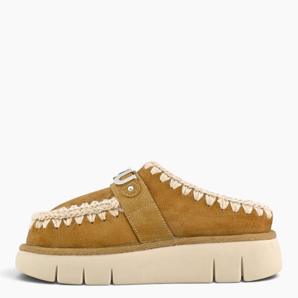 Bounce Clog Suede Letter Logo