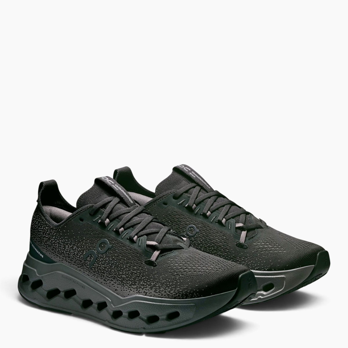 On Running Cloudsurfer Max